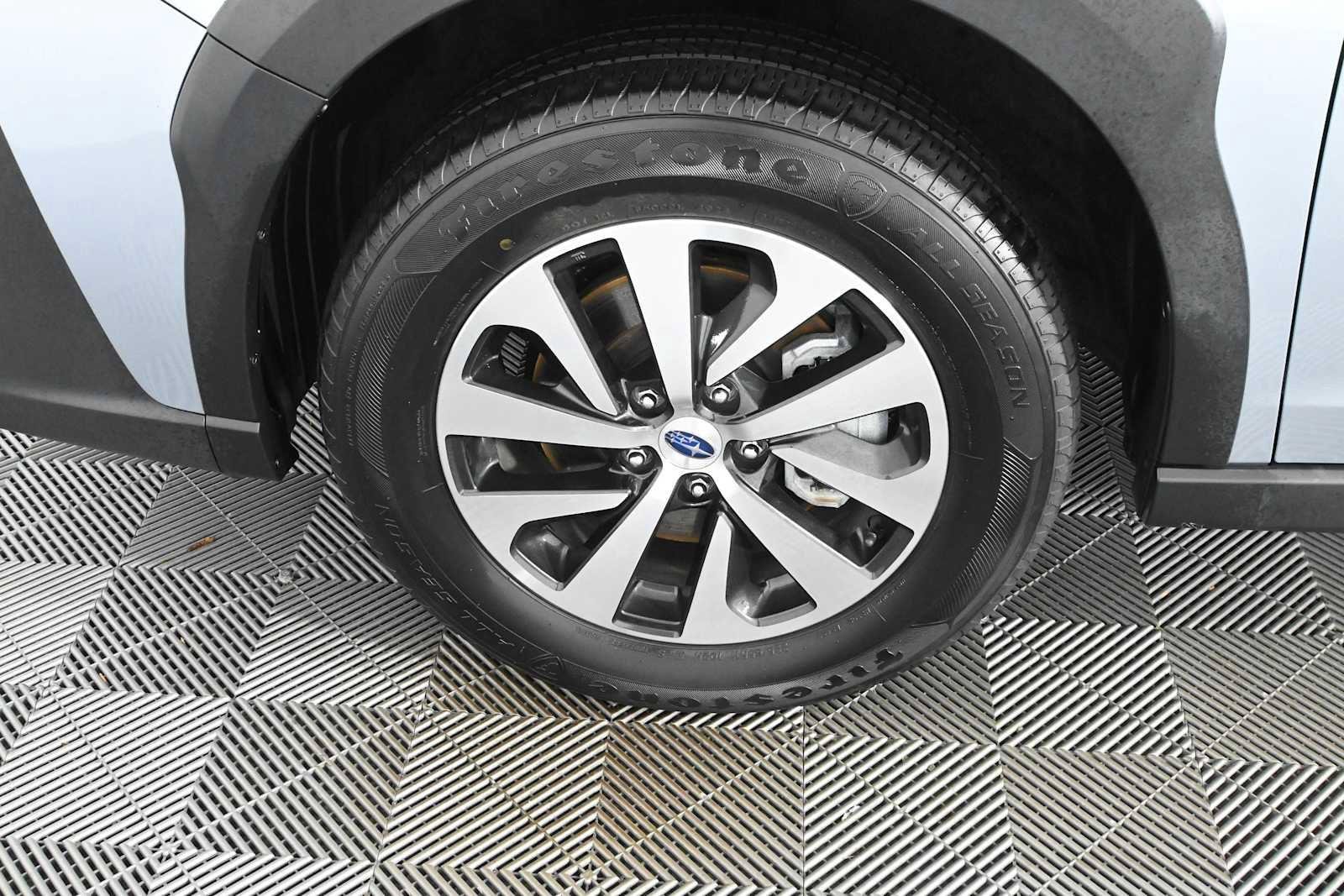 Used 2023 Subaru Outback Premium w/ Popular Package #1 AWD/4WD image 26