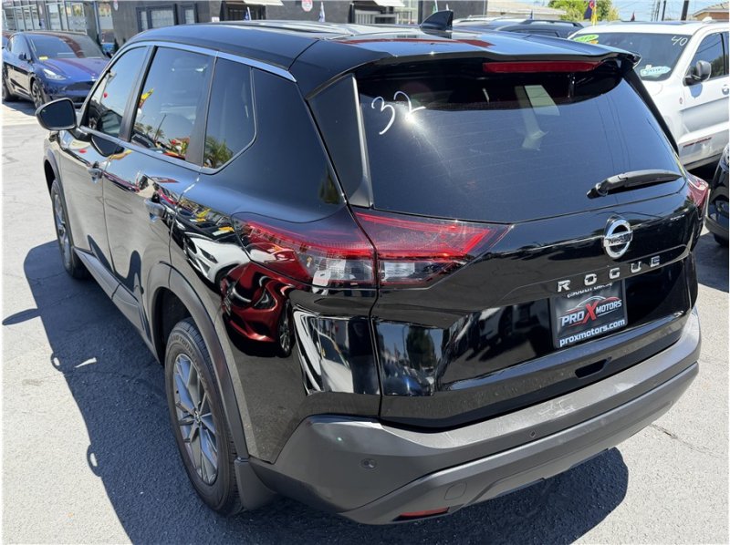 Used 2021 Nissan Rogue S FWD image 41