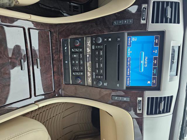 Used 2007 Cadillac Escalade EXT w/ Information Package image 15