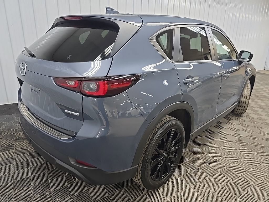 Used 2023 MAZDA CX-5 Carbon Edition image 10