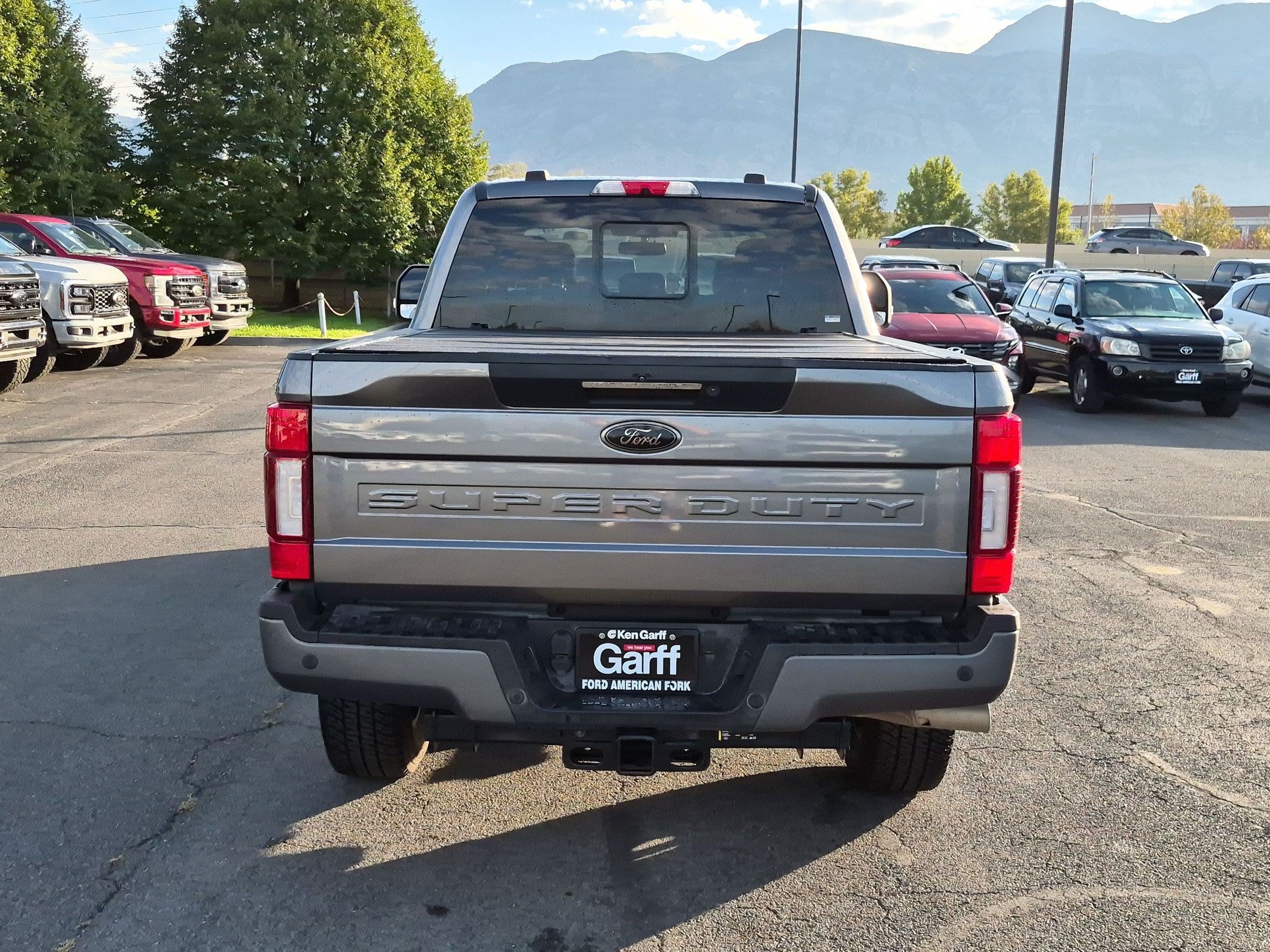 Used 2022 Ford F350 Lariat w/ Black Appearance Package AWD/4WD image 7