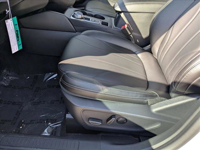 New 2026 Ford Escape SE w/ PHEV Premium Package image 4