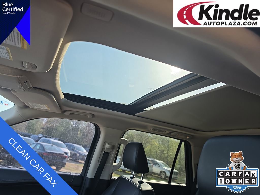 Used 2023 Ford Expedition XLT AWD/4WD image 7