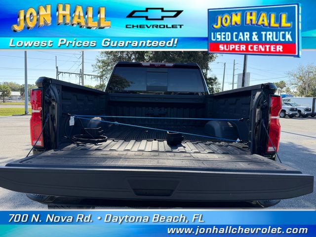 Used 2025 Chevrolet Silverado 2500 LTZ w/ LTZ Plus Package image 12