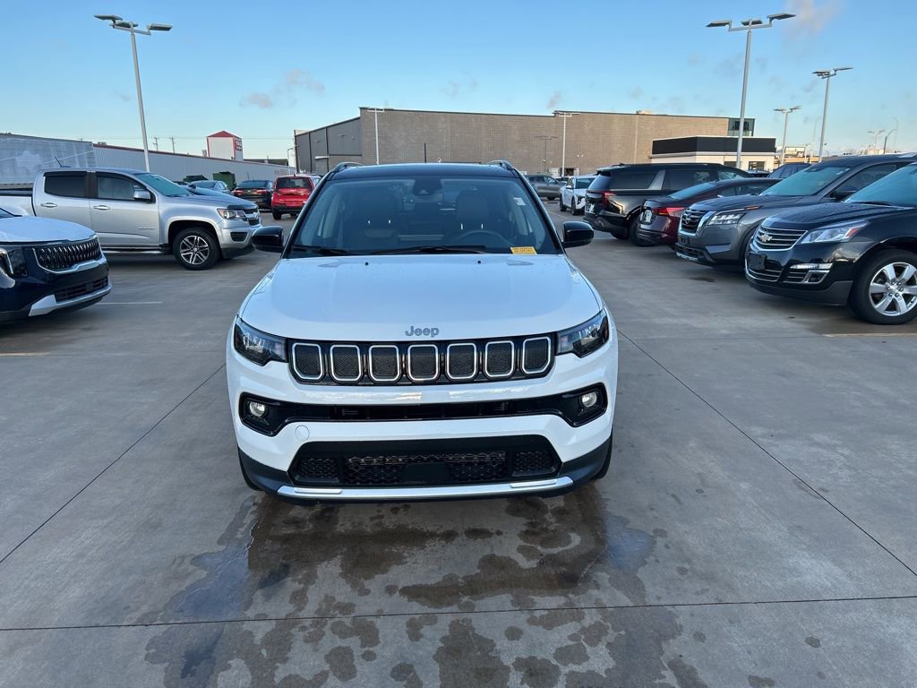 Used 2022 Jeep Compass Limited w/ Sun and Sound Group image 5