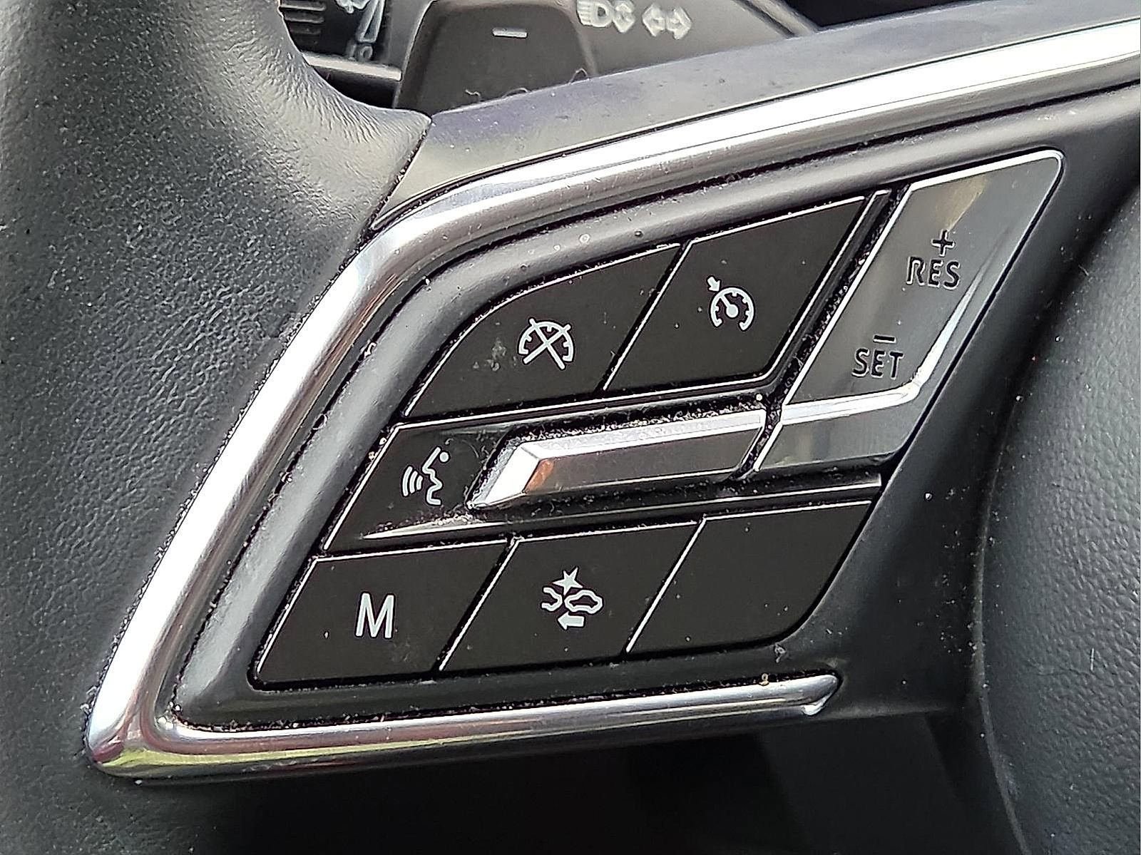Used 2025 Buick Envision Sport Touring AWD/4WD image 19