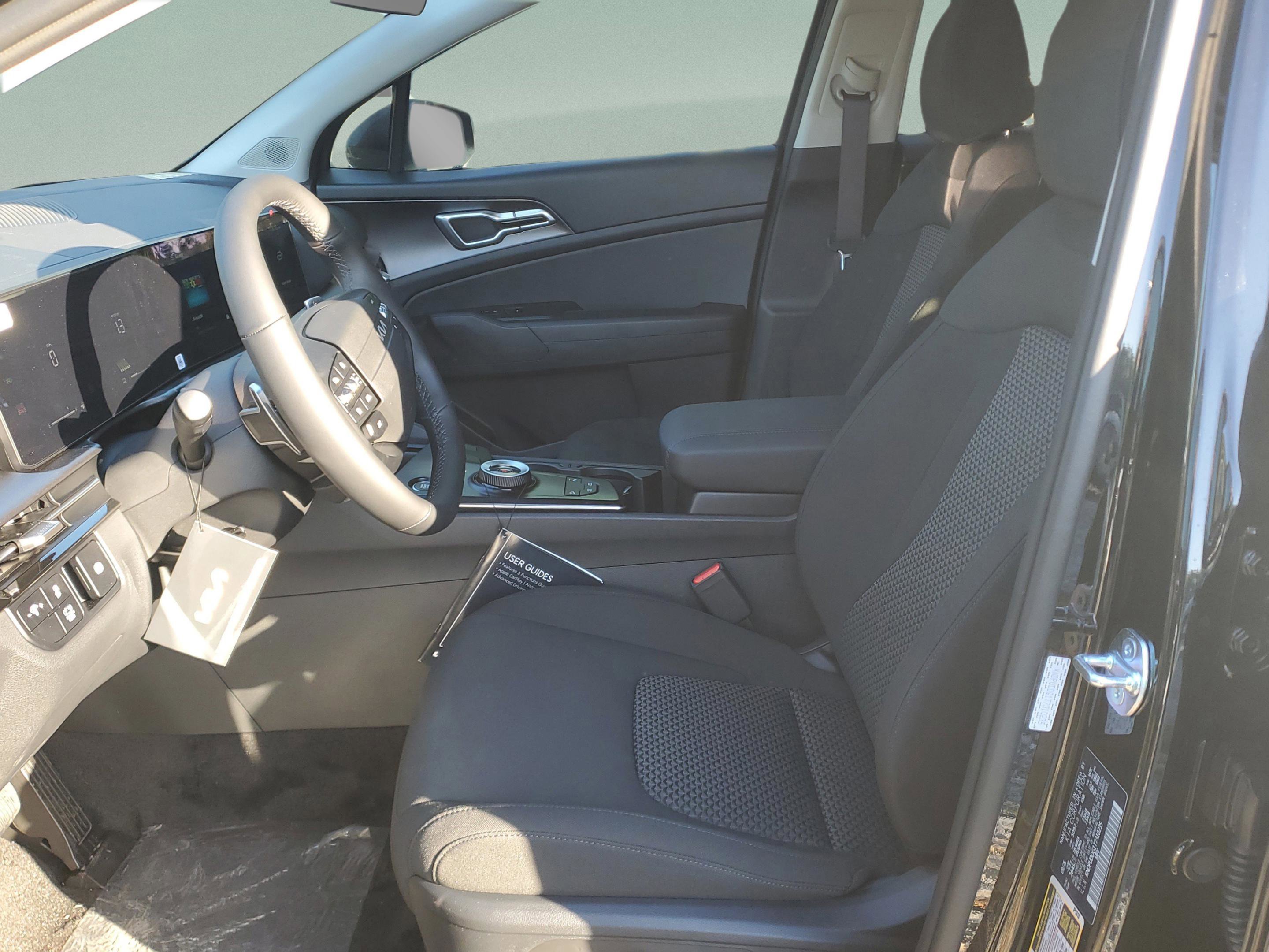 New 2026 Kia Sportage S image 17