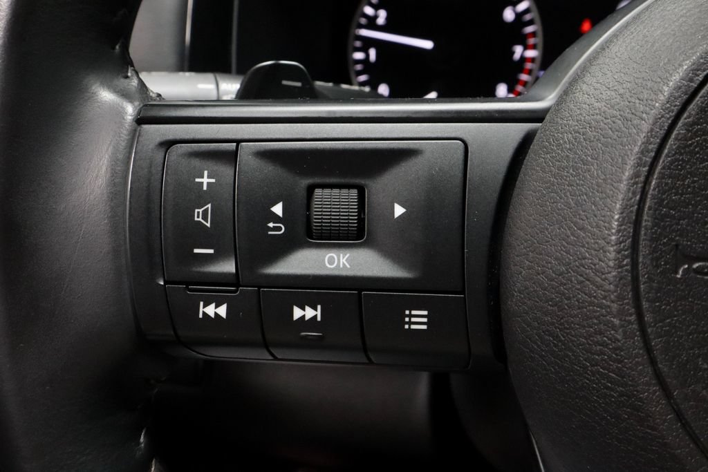 Certified 2025 Nissan Pathfinder SV AWD/4WD image 27