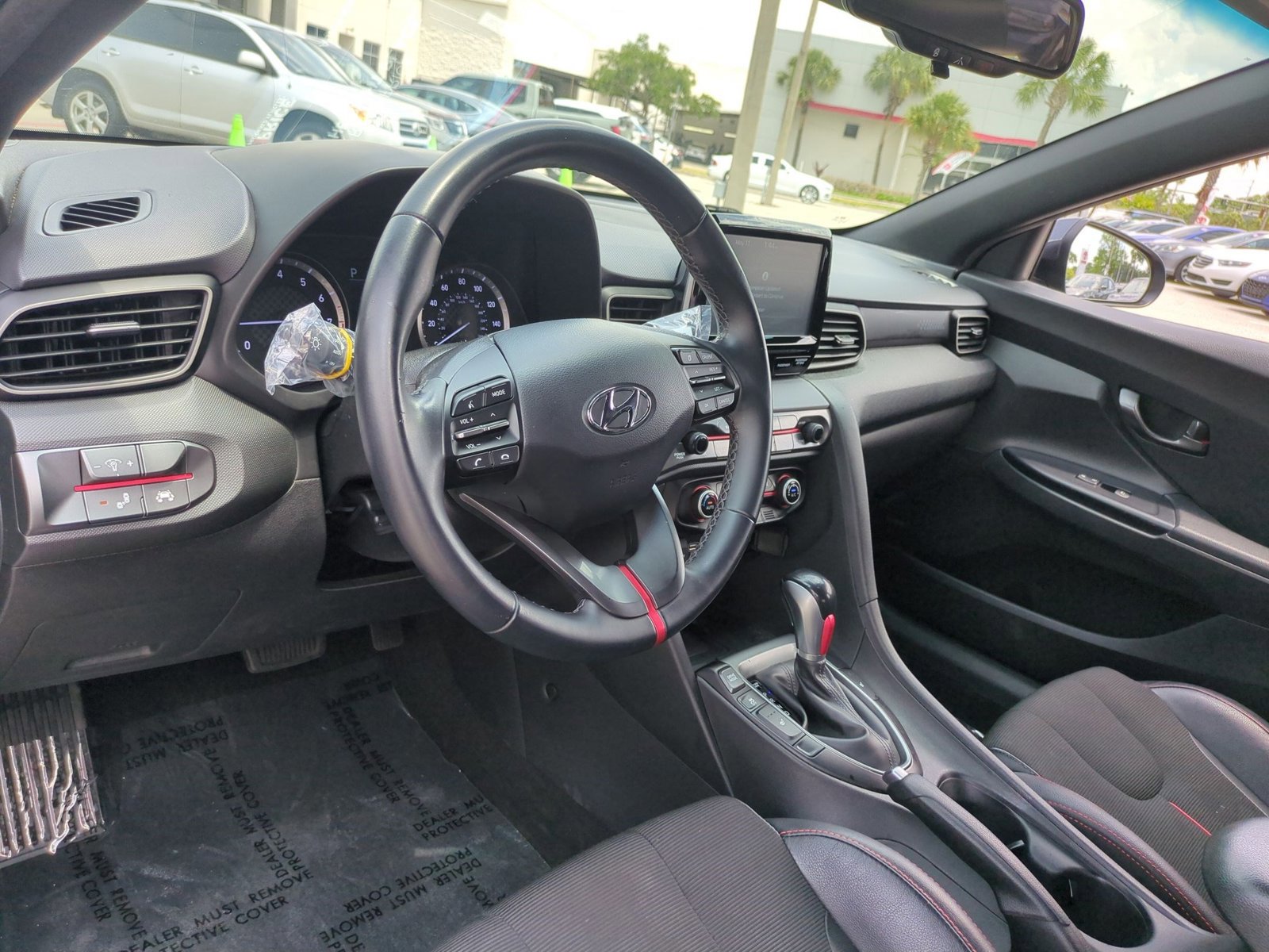 Used 2020 Hyundai Veloster 2.0 Premium FWD image 10