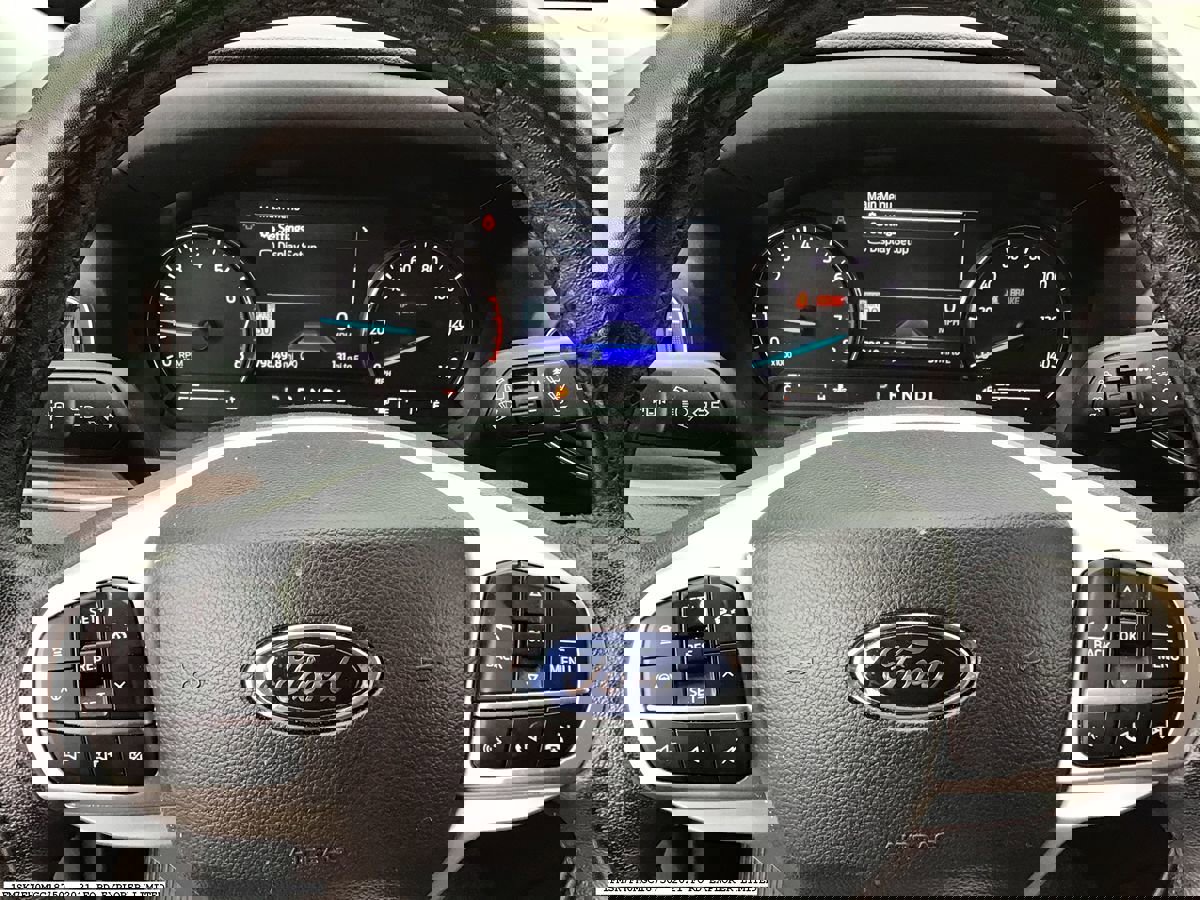 Used 2021 Ford Explorer Limited w/ Equipment Group 301A RWD image 7