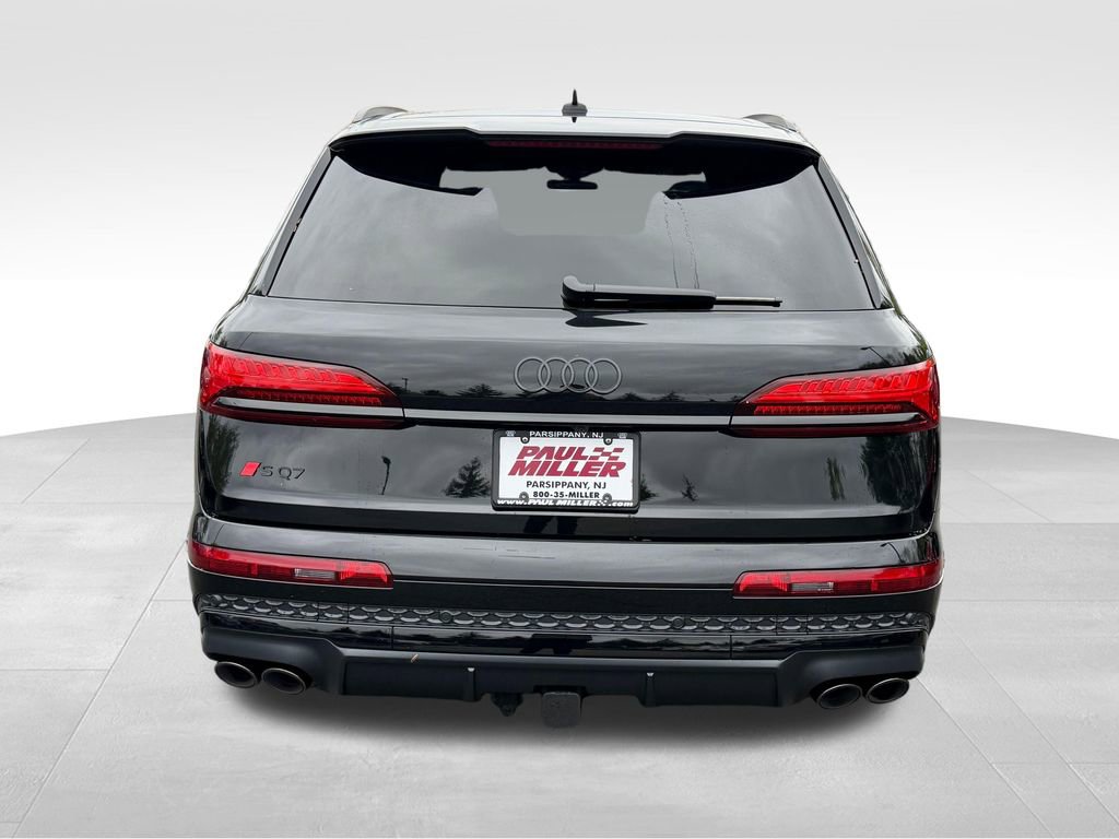 New 2026 Audi SQ7 Premium Plus AWD/4WD image 6