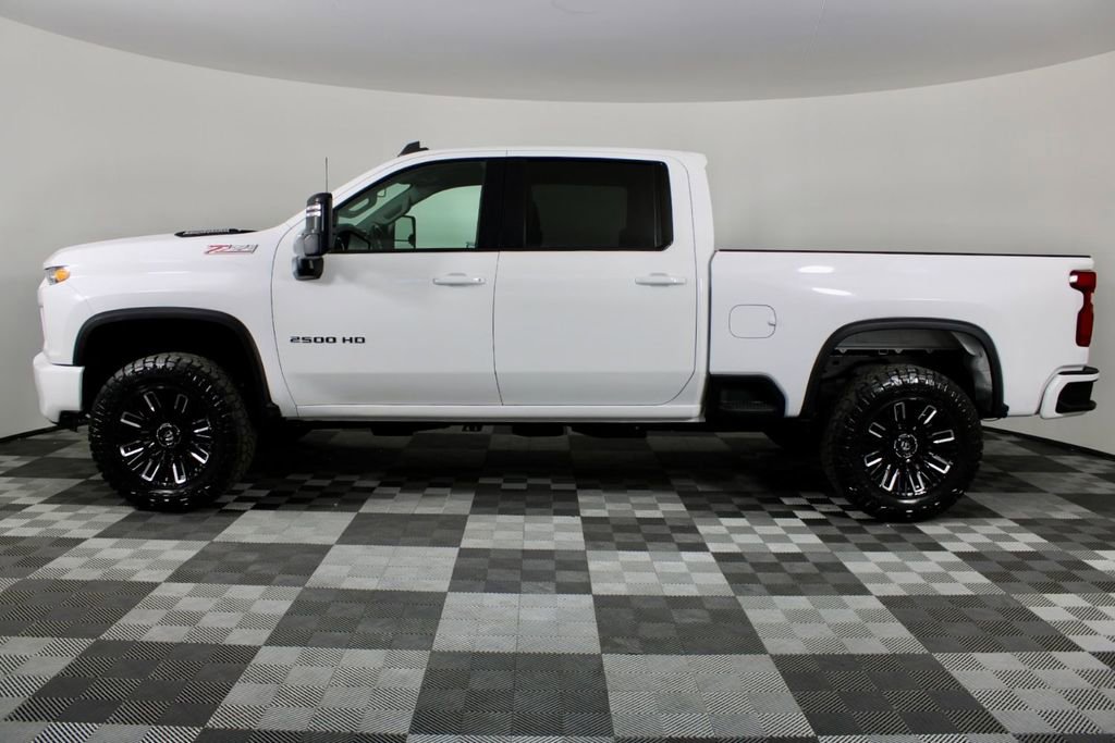 Used 2023 Chevrolet Silverado 2500 LT image 5