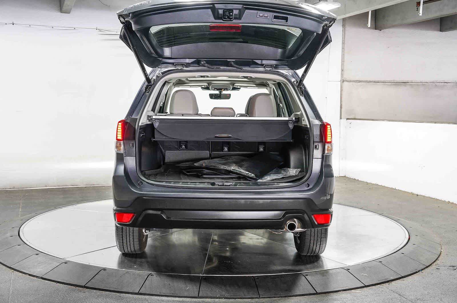 Used 2024 Subaru Forester Limited AWD/4WD image 27