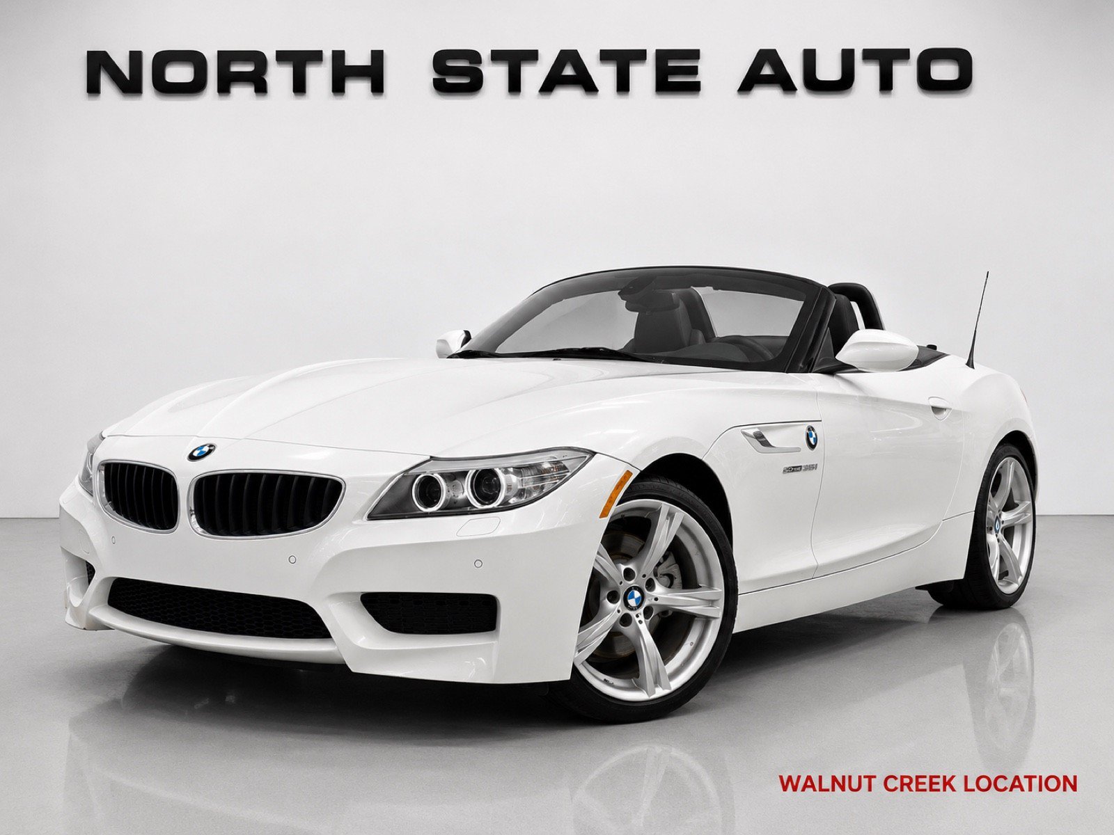 Used 2016 BMW Z4 sDrive28i RWD image 1