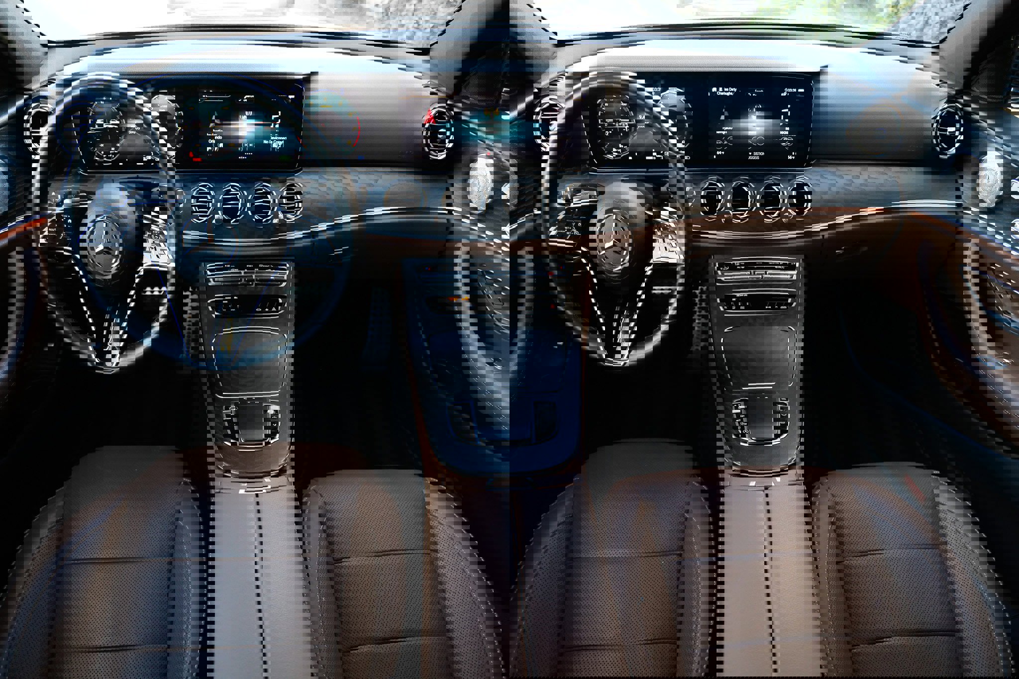 Used 2023 Mercedes-Benz E 450 4MATIC All-Terrain Wagon image 2