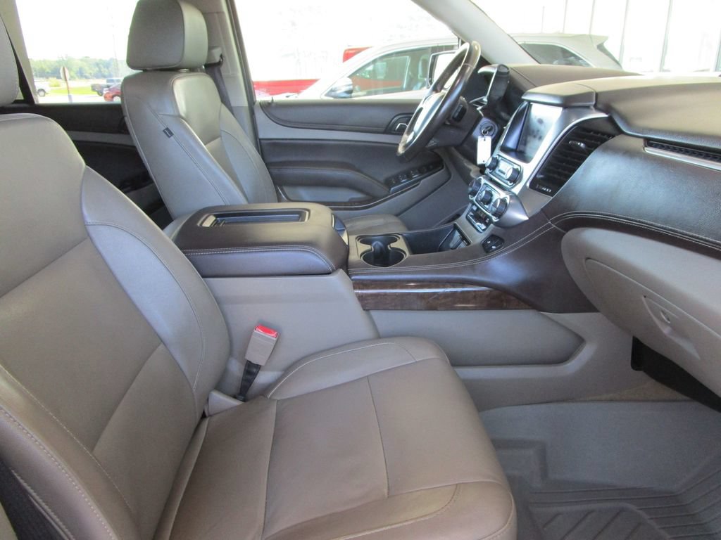 Used 2018 Chevrolet Tahoe LT w/ Off-Road Package AWD/4WD image 37