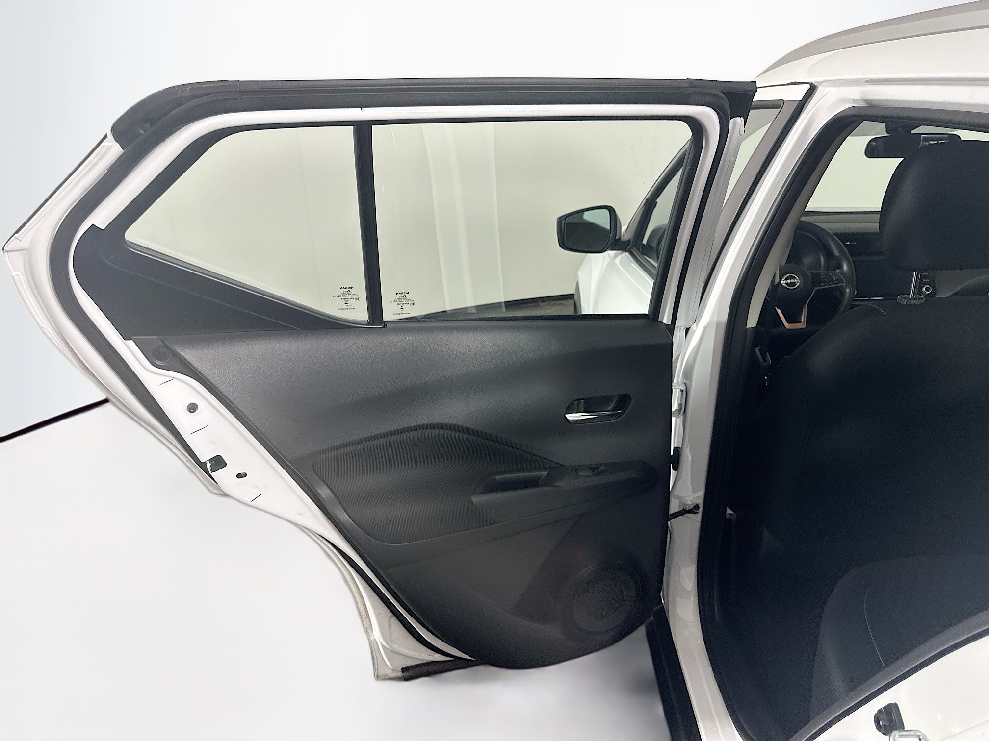 Used 2023 Nissan Kicks SV FWD image 23