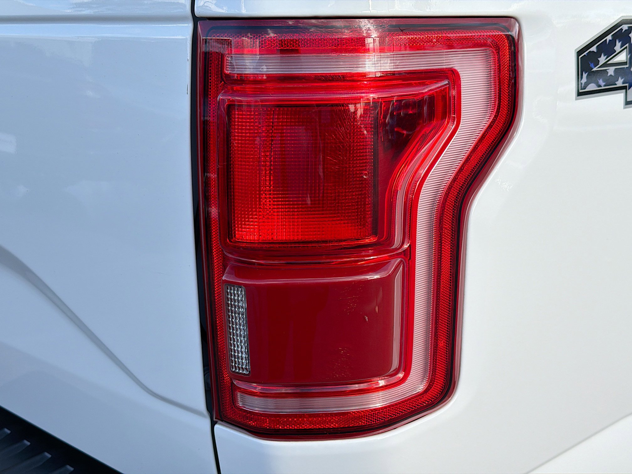 Used 2017 Ford F150 Lariat w/ Equipment Group 501A Mid image 10
