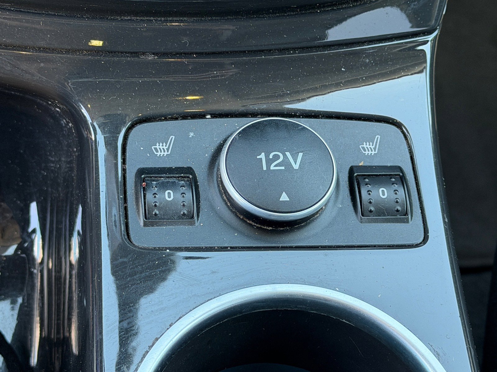 Used 2016 Ford Escape Titanium FWD image 11