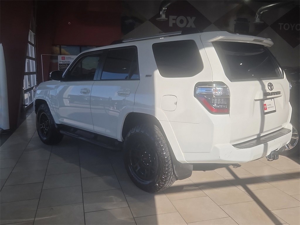 Certified 2020 Toyota 4Runner SR5 Premium image 3