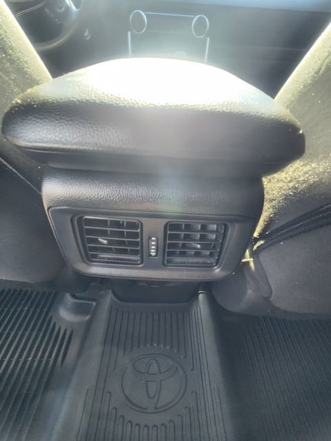 Used 2024 Toyota RAV4 LE FWD image 20