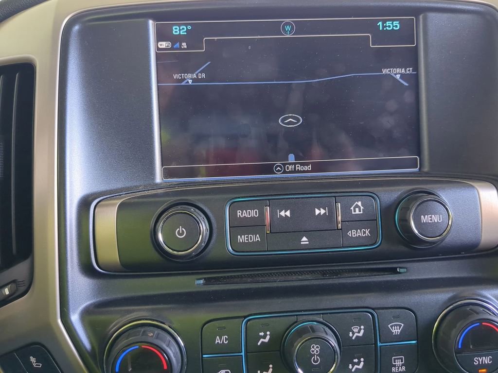 Used 2017 GMC Sierra 2500 Denali w/ Duramax Plus Package image 16