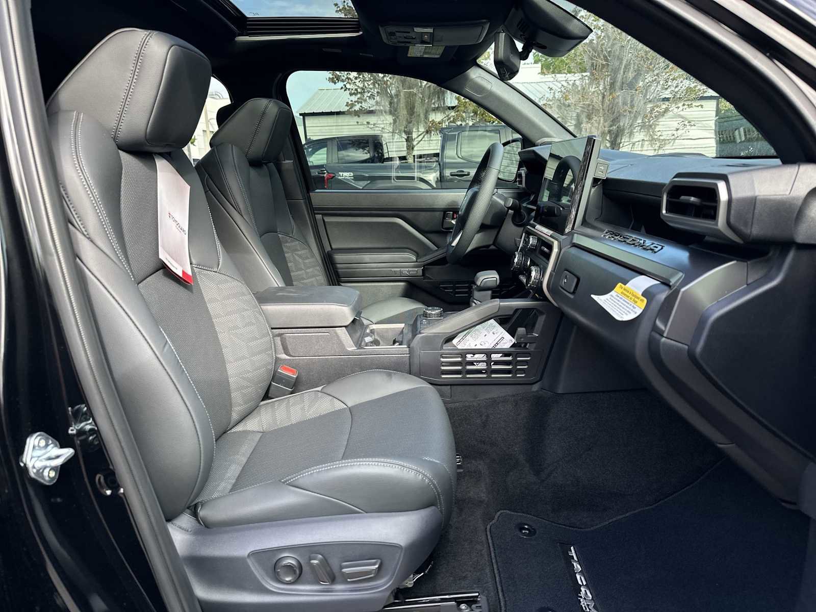 Used 2026 Toyota Tacoma TRD Sport w/ TRD Sport Premium Package image 21