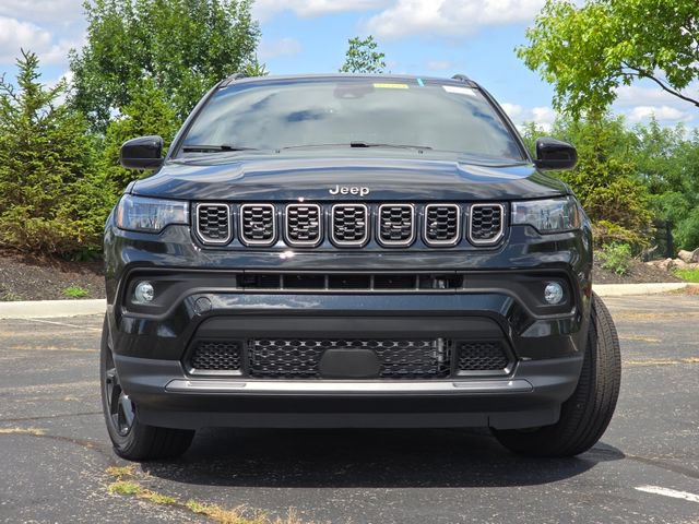 New 2026 Jeep Compass Latitude AWD/4WD image 3