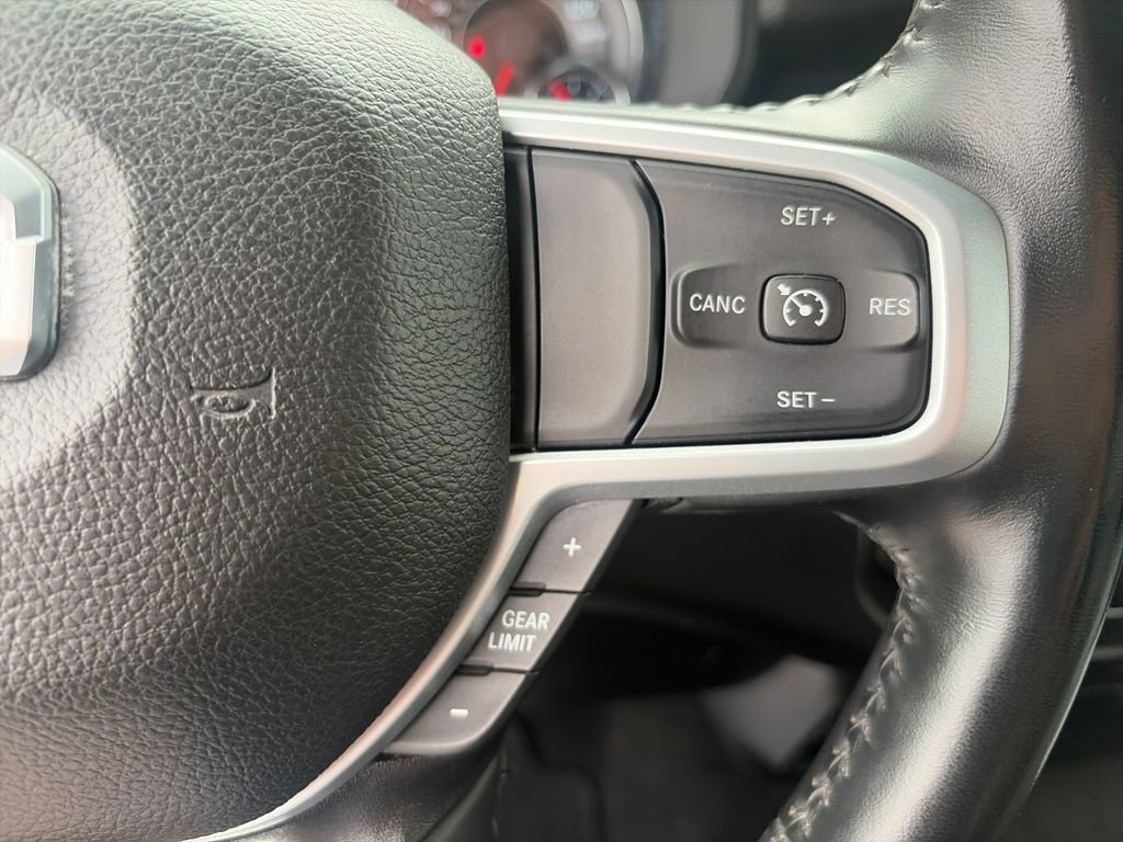 Used 2023 RAM 1500 Big Horn AWD/4WD image 31