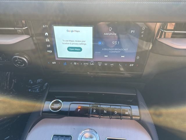 New 2026 Lincoln Navigator Reserve w/ Jet Appearance Package AWD/4WD image 17