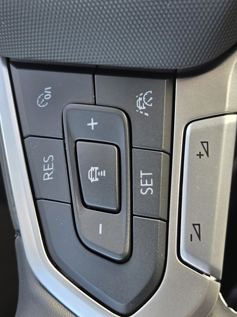 Used 2024 Volkswagen Taos S image 18