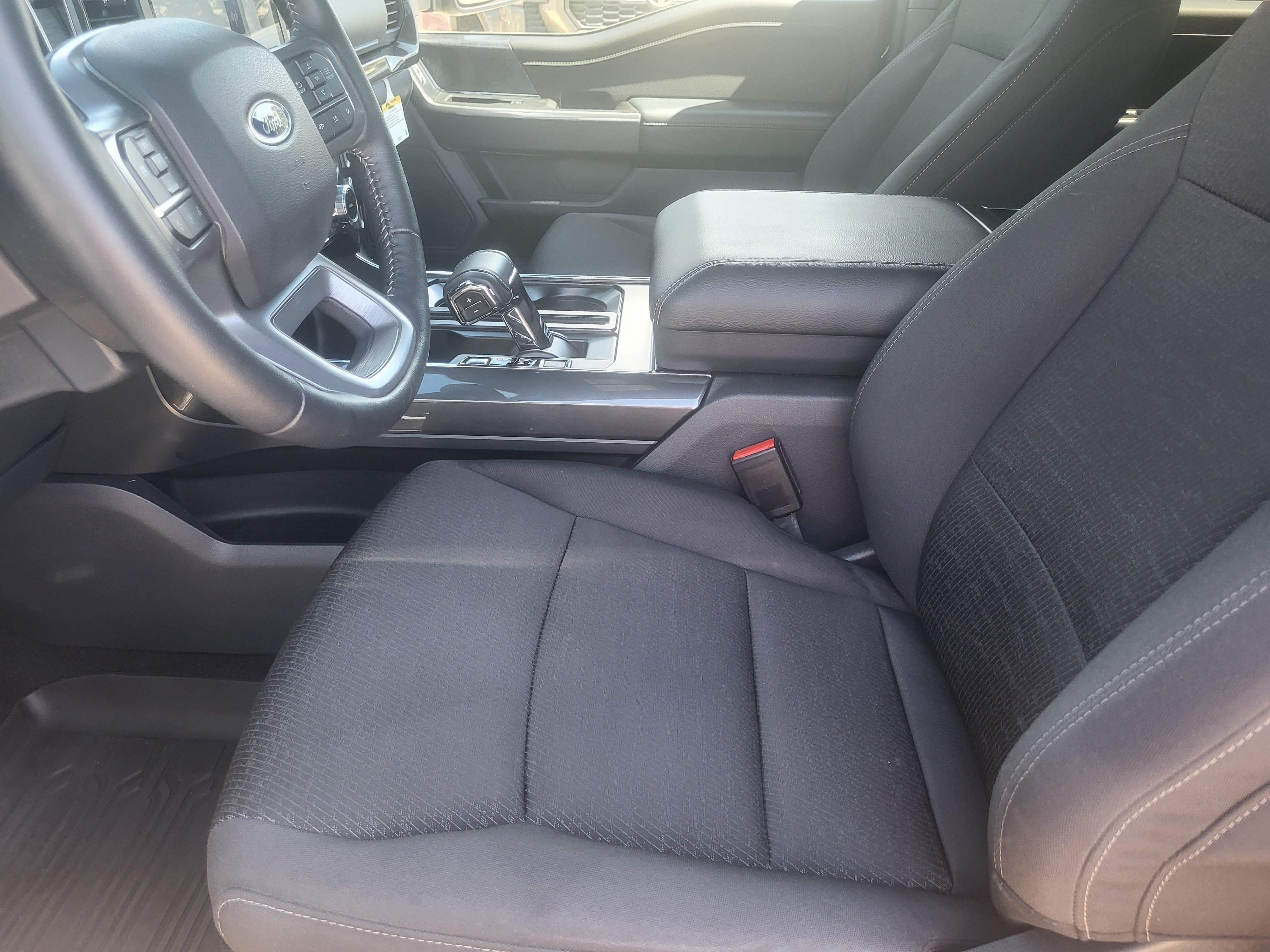 Used 2022 Ford F150 XLT w/ Equipment Group 302A High AWD/4WD image 10