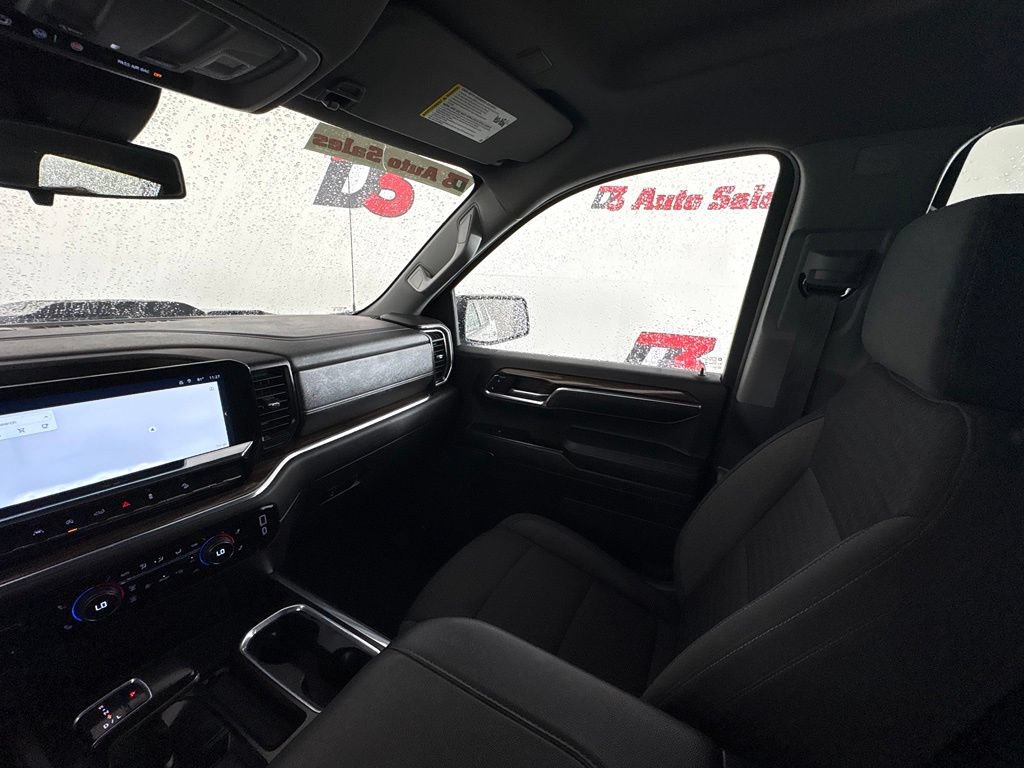 Used 2024 Chevrolet Silverado 1500 LT Trail Boss w/ Protection Package AWD/4WD image 28