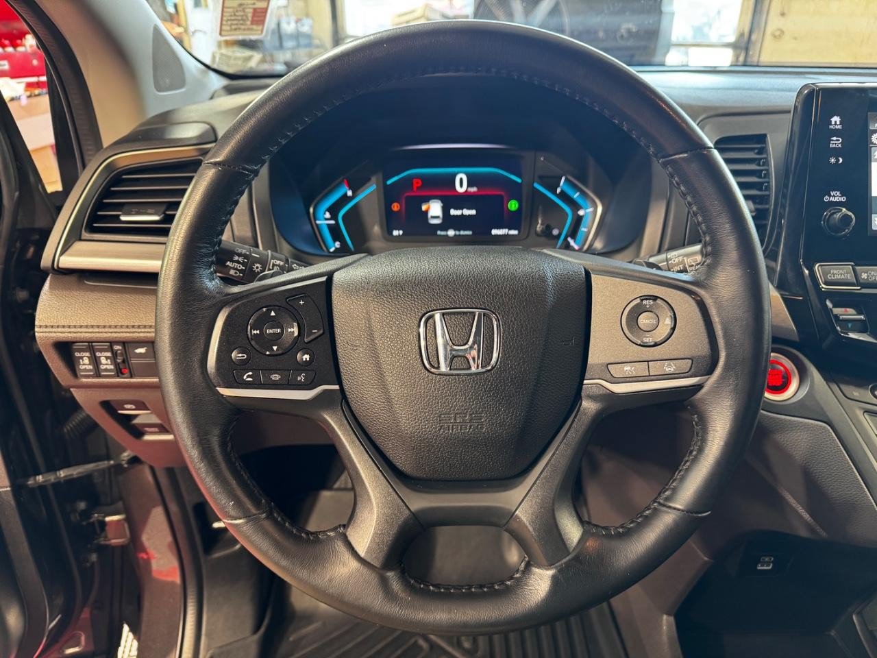 Used 2021 Honda Odyssey EX-L image 23