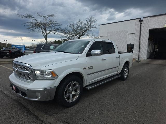 Used 2018 RAM 1500 Laramie w/ Convenience Group image 3