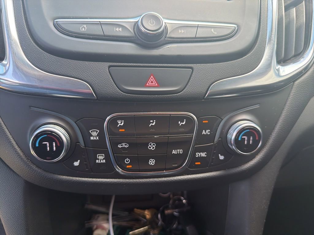 Used 2021 Chevrolet Equinox LT FWD image 20