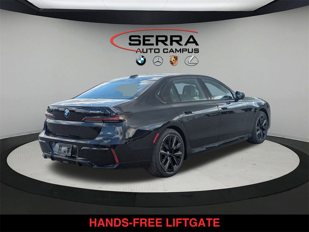 New 2026 BMW i7 xDrive60 image 3