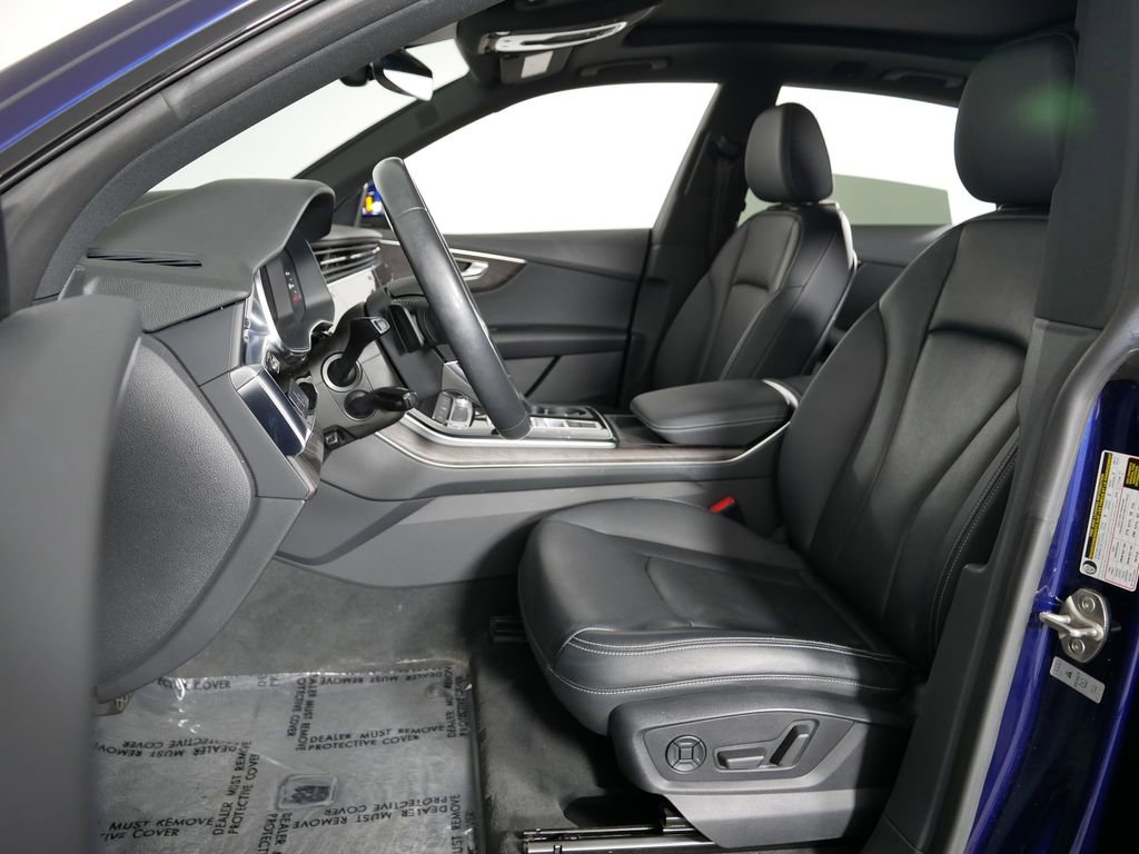 Used 2020 Audi Q8 Premium Plus w/ Premium Plus Package image 11