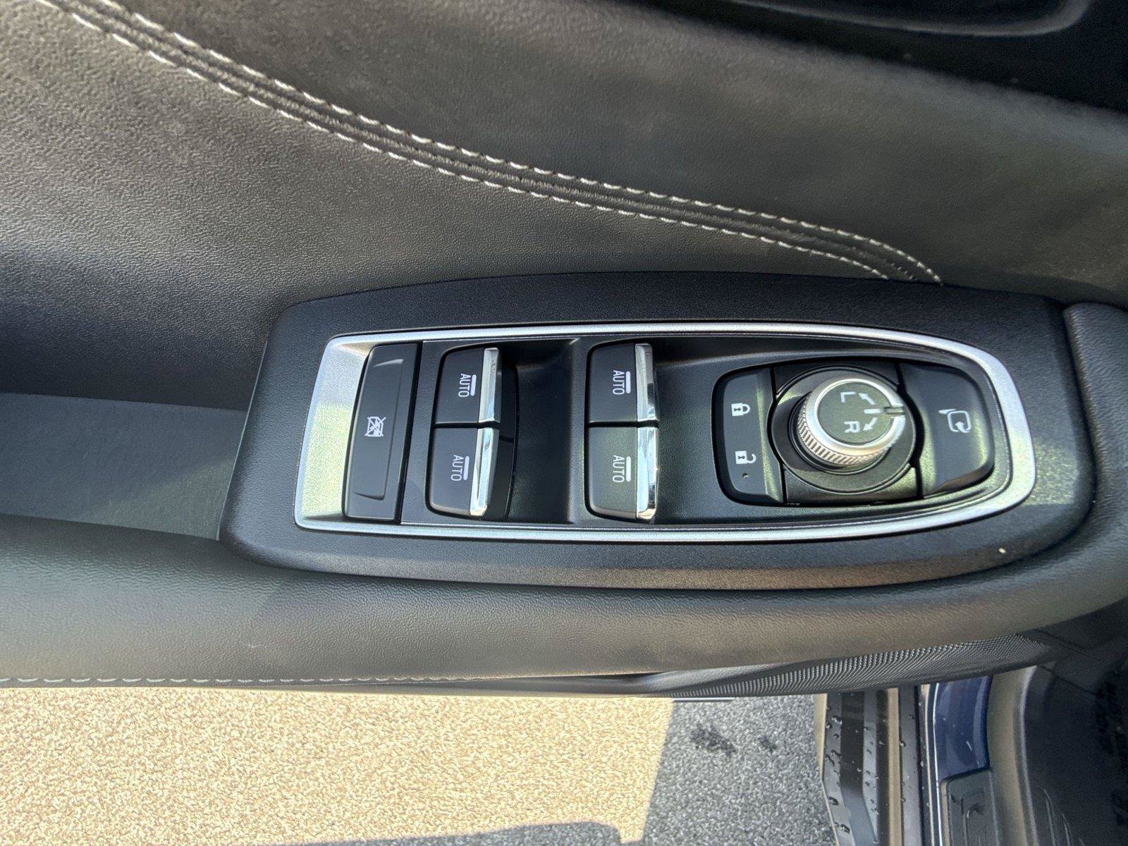 Used 2025 Subaru Outback Touring XT AWD/4WD image 13