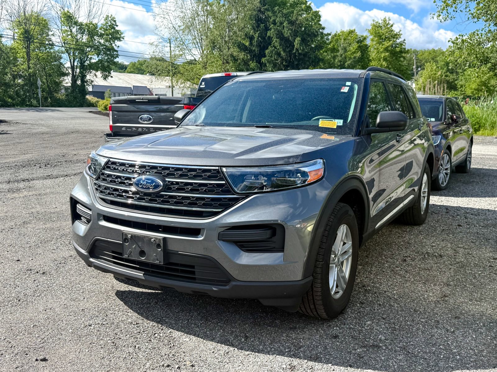 Certified 2023 Ford Explorer XLT AWD/4WD image 3