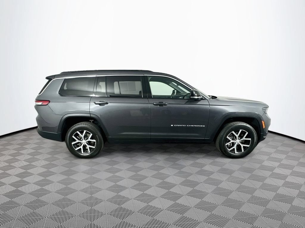 Certified 2025 Jeep Grand Cherokee L Limited AWD/4WD image 13