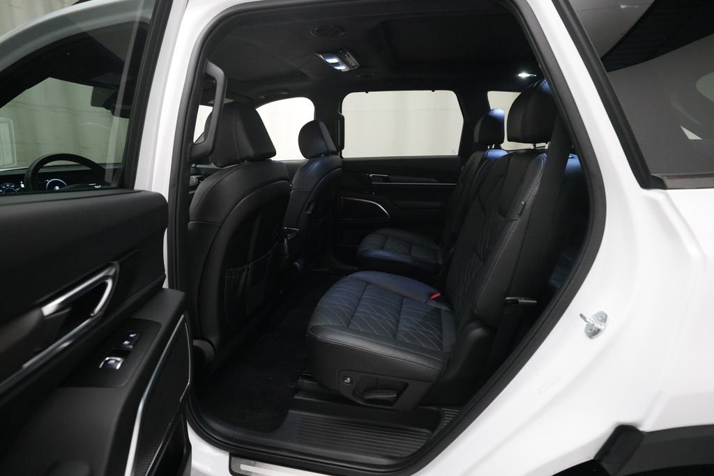 Used 2023 Kia Telluride SX Prestige X-Pro image 16