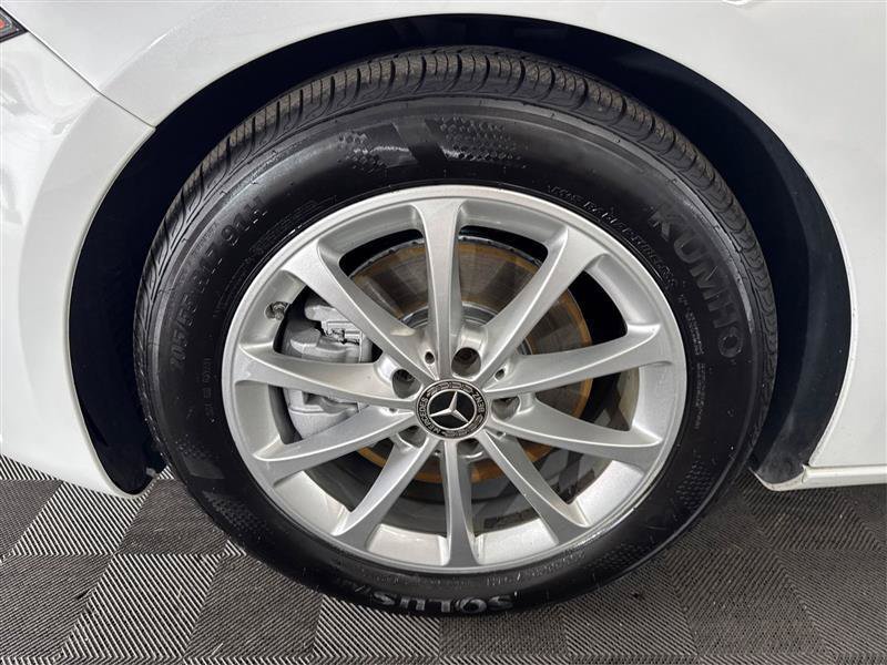 Used 2020 Mercedes-Benz A 220 4MATIC image 32