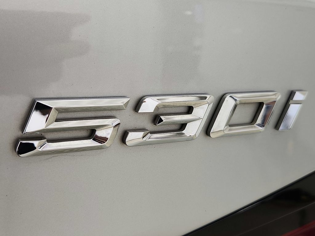 Used 2021 BMW 530i xDrive AWD/4WD image 39