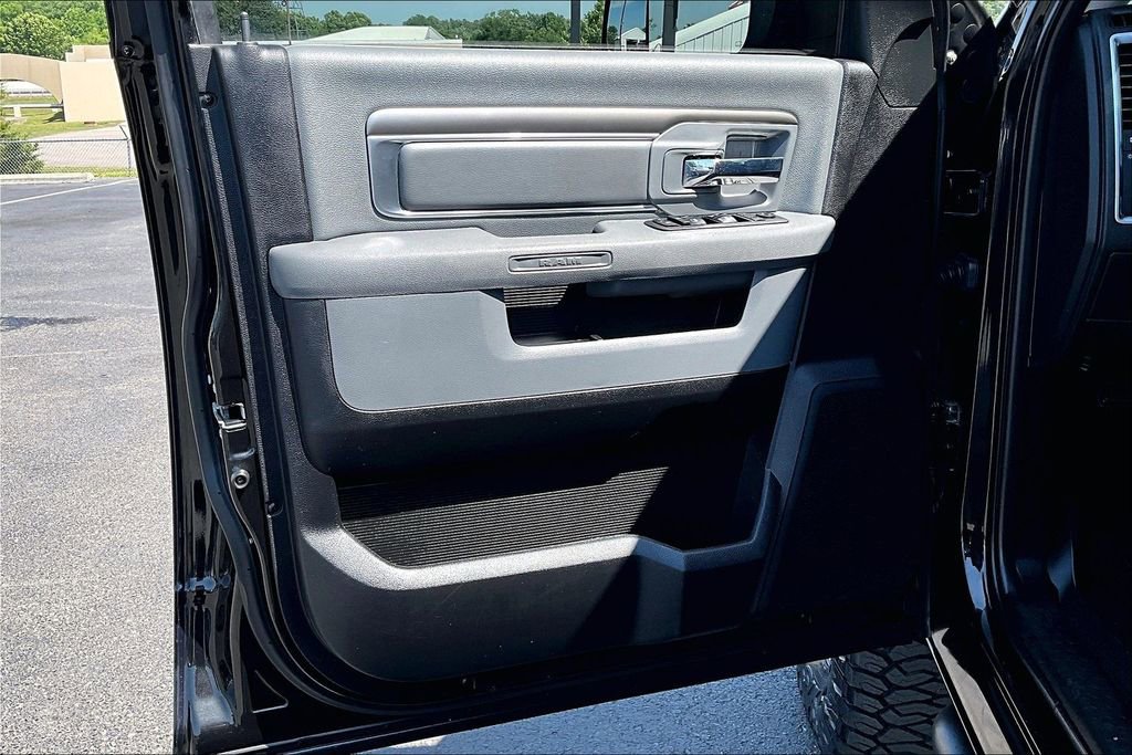 Used 2018 RAM 2500 Big Horn AWD/4WD image 23