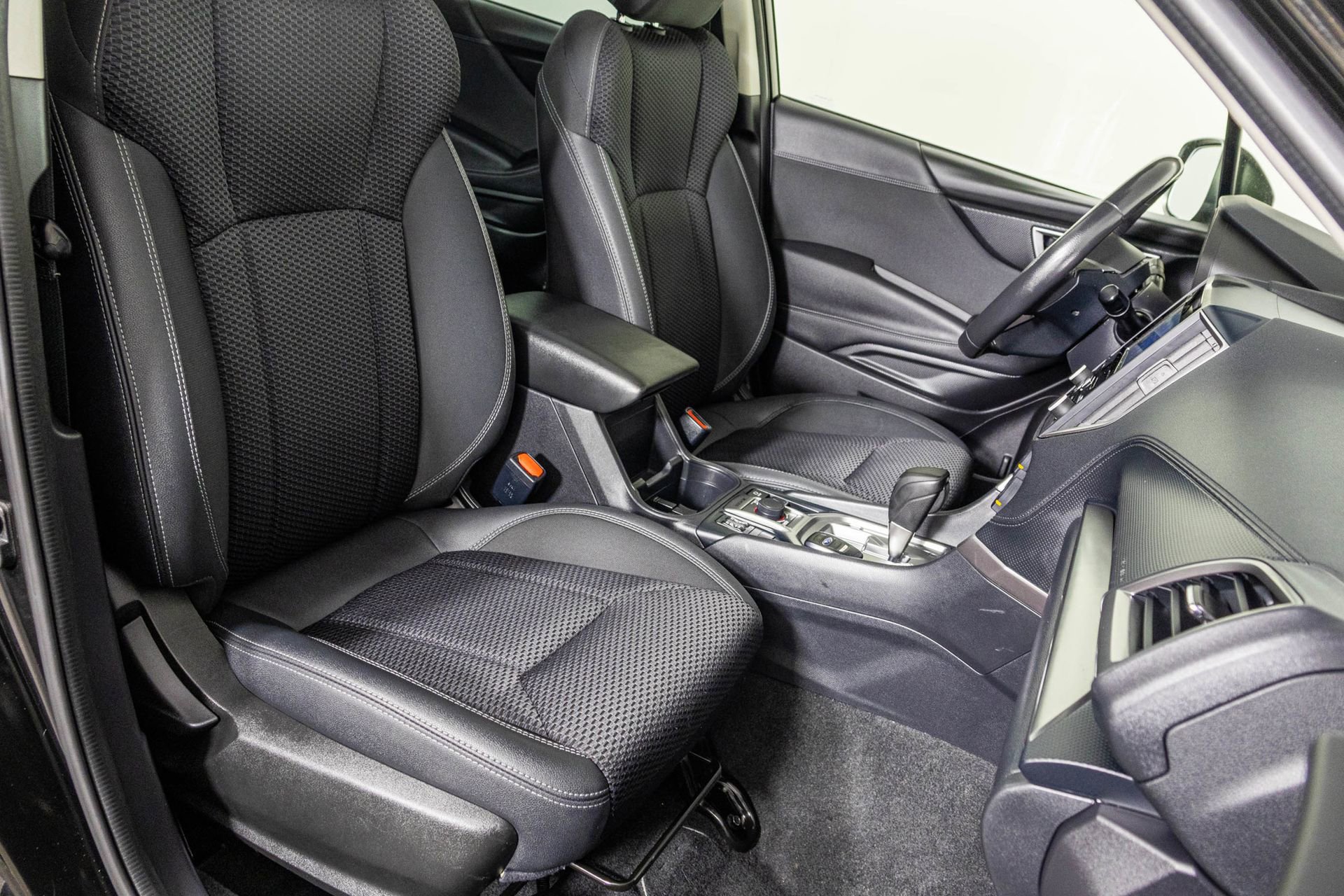 Used 2022 Subaru Forester Premium image 44