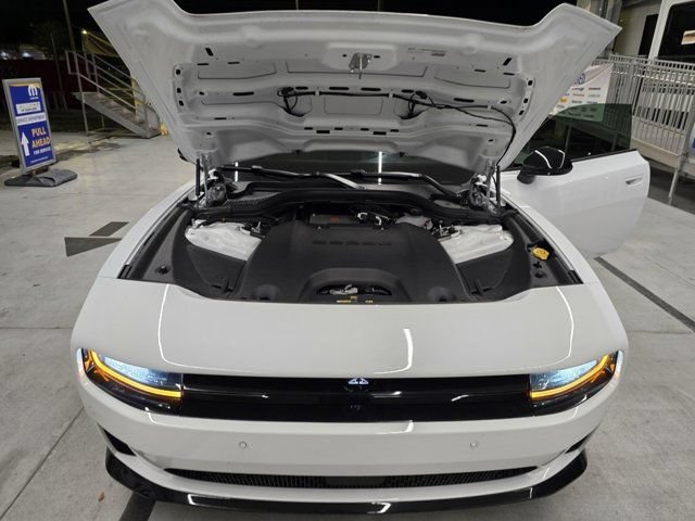 New 2025 Dodge Charger Daytona R/T w/ Quick Order Package 25M R/T AWD/4WD image 13