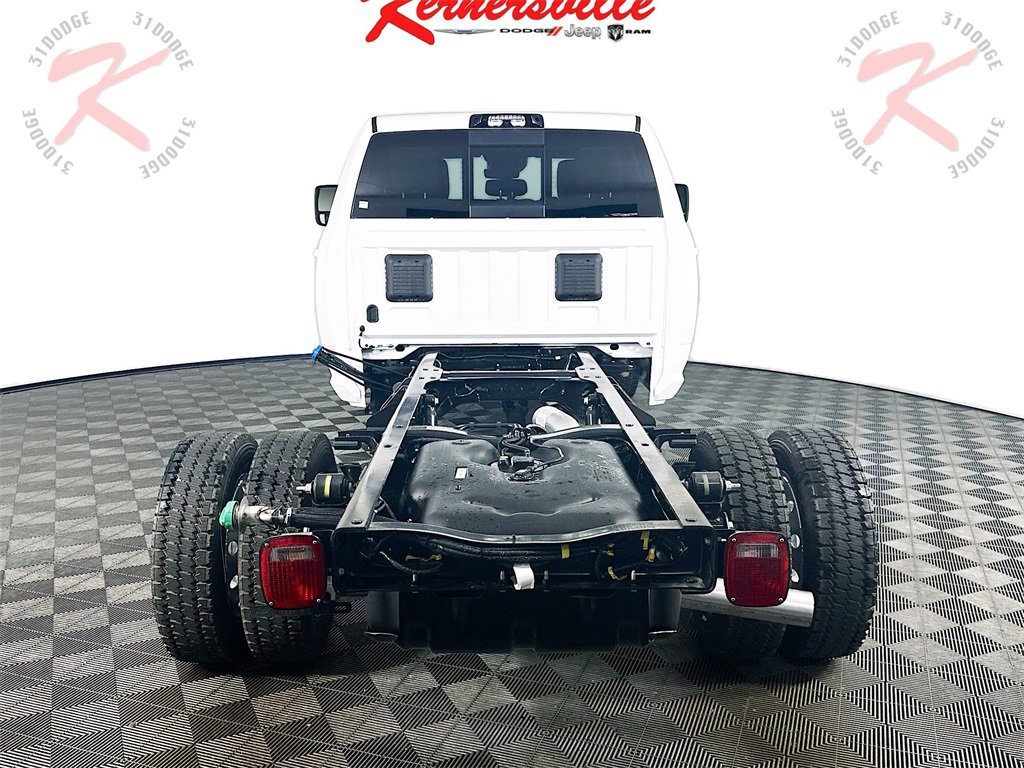 New 2026 RAM 5500 4x4 Crew Cab w/ Laramie Trim Package image 6