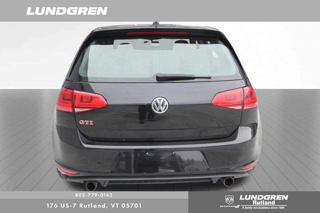Used 2017 Volkswagen Golf 4-Door image 36