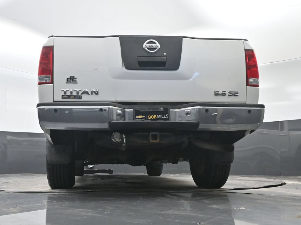 Used 2005 Nissan Titan SE w/ (T01) Tow Pkg AWD/4WD image 29